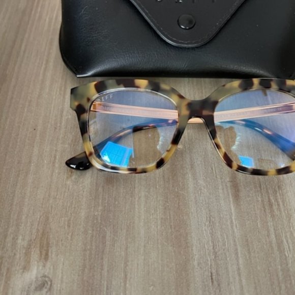 Diff bella XS bluelight glasses new - Picture 5 of 5